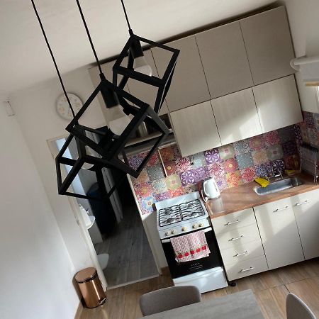 Apartamento Céntrico, Moderno y Tranquilo Caleta Olivia Esterno foto